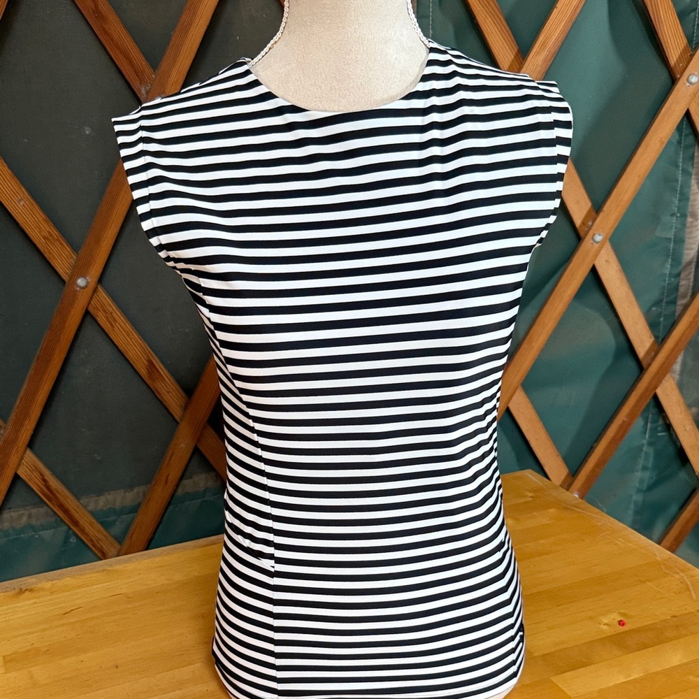 Coolibar black & white Striped Muscle Tee